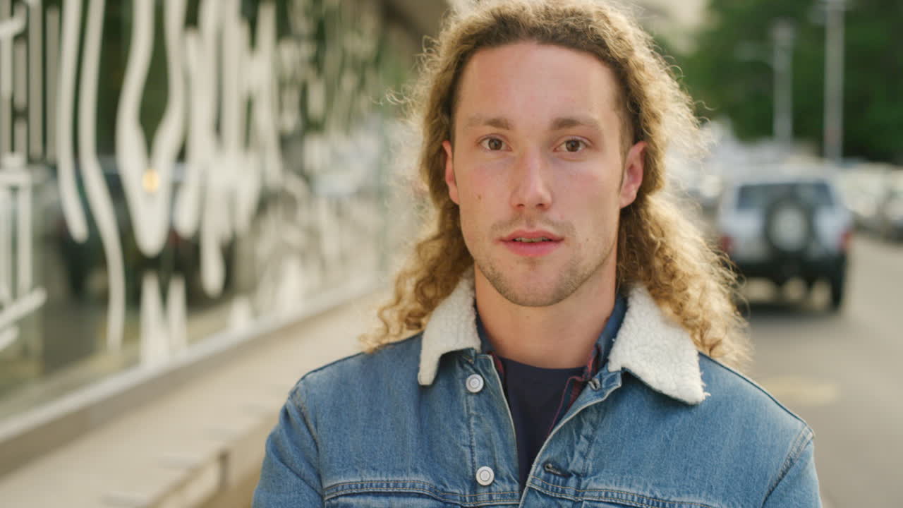 젊은 캐주얼 의 초상화