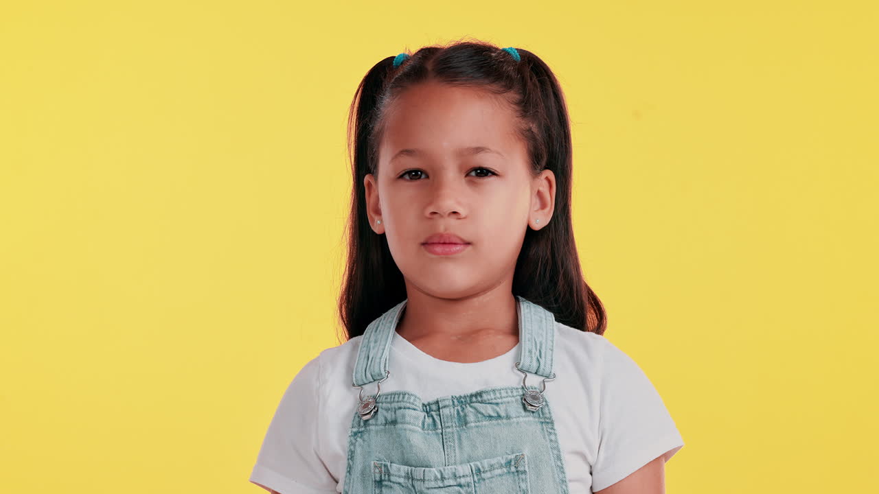 Portrait of a happy young girl smiling