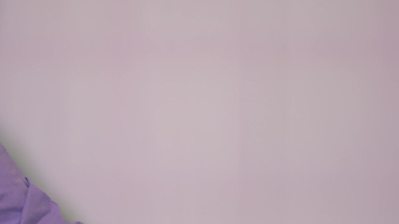 elevar y bajar la sombra de la ventana en un fondo de pantalla verde