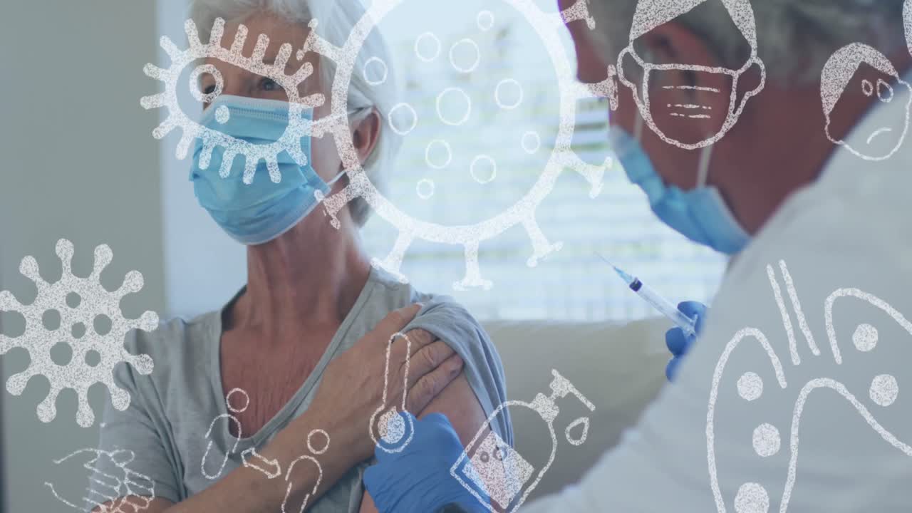 animación de iconos de covid 19 sobre una mujer mayor que recibe la vacunación y un médico masculino con máscaras faciales
