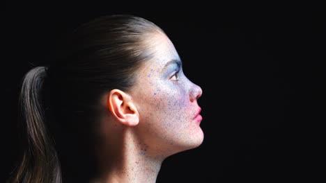 creativo, maquillaje y arte con silueta de mujer