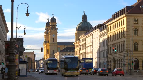 Iglesia-Teatina-de-San-Cayetano-en-Munich