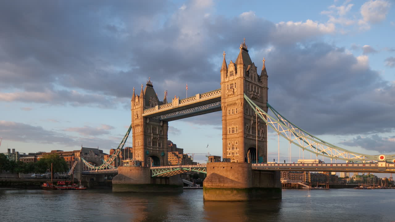 타워 브리지 일몰 4k 00