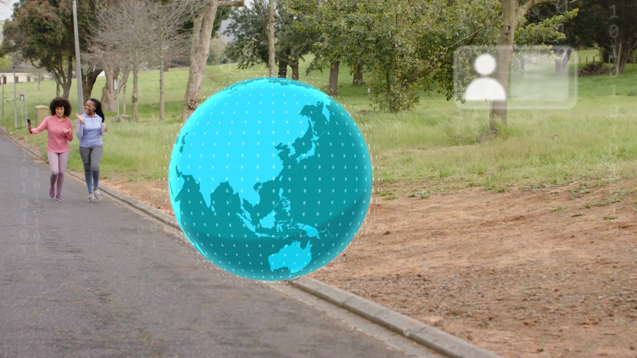 Duas mulheres se exercitando enquanto caminham, com um orbe ciano aparecendo e gerando cartões de perfil tecnológico que as sobrepõem.