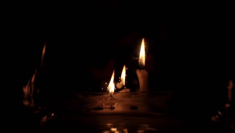 las velas místicas que queman la oscuridad 7