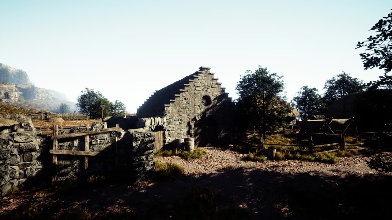 ruinas de un antiguo edificio de piedra en un pueblo medieval