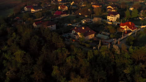 Casa-De-Lujo-Con-Bosque-A-Su-Lado