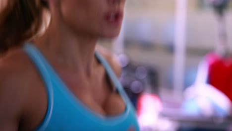 Super-fit-woman-running-on-the-treadmill