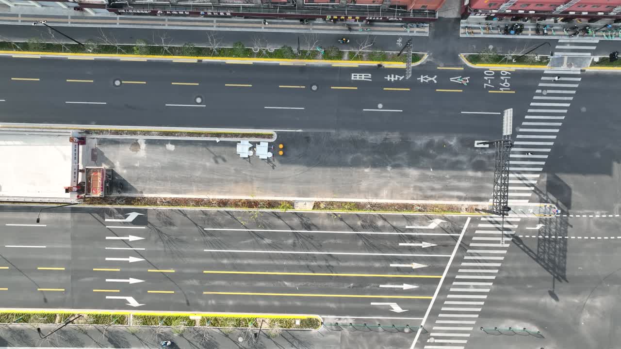 봉쇄 기간 동안 빈 상하이 시의 드론 공중 사진 (2022년 3월 28일)