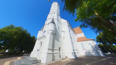 Cathedral-of-Saints-Peter-and-Paul-in-Siauliai,-Lithuania