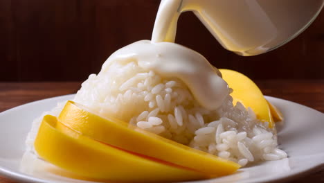 mango sticky rice with coconut milk
