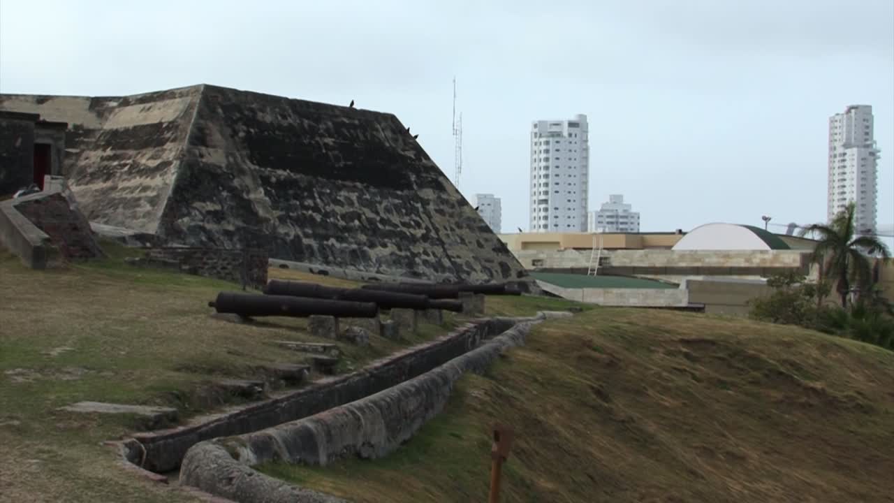 I cannoni del Castello di San Felipe de Barajas, Cartagena, Colombia