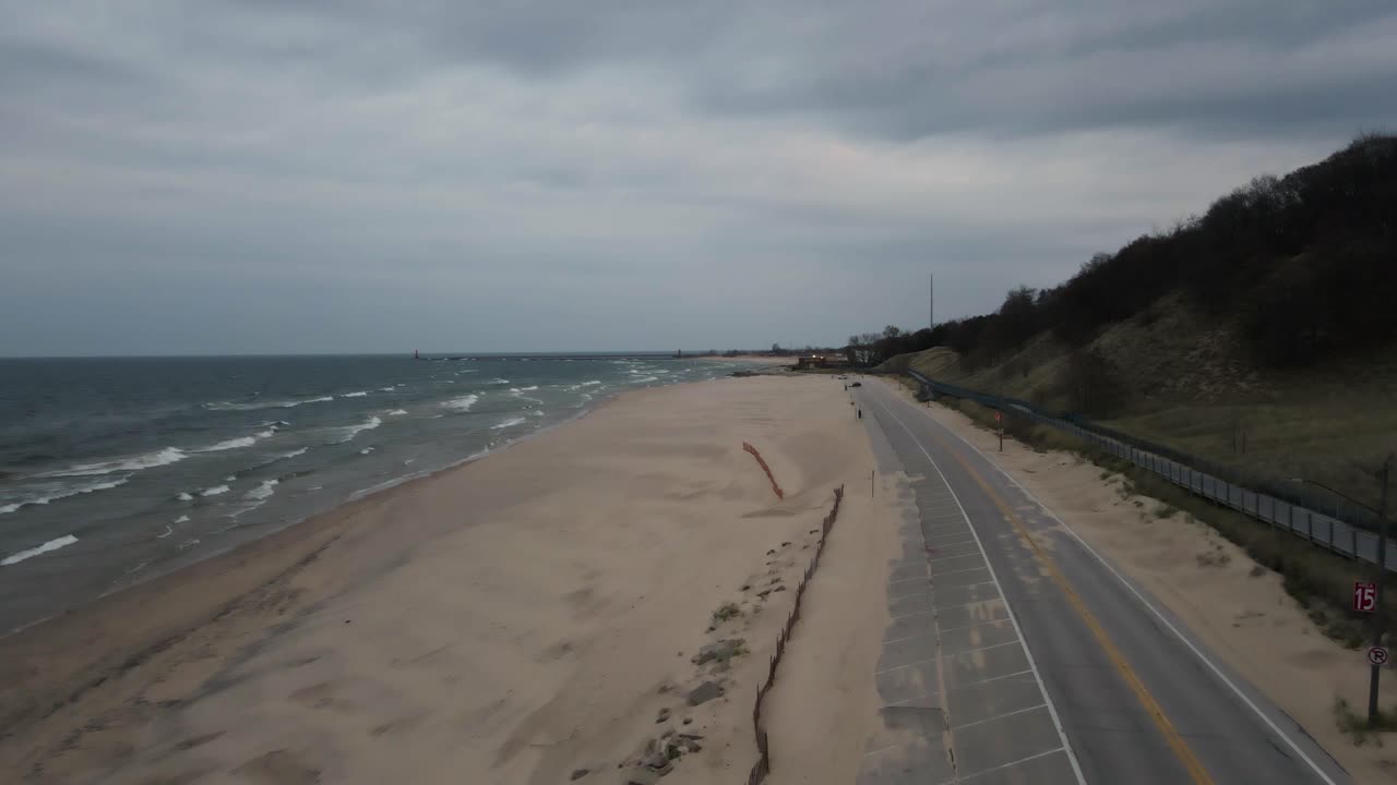 mirada norte a la playa de pere marquette