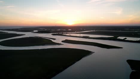 Sunset-Near-Charleston-SC,-Charleston-South-Carolina-near-Isle-of-Palms-SC,-Isle-of-Palms-South-Carolina-and-Sullivan's-Island-South-Carolina,-Sullivan's-Island-South-Carolina