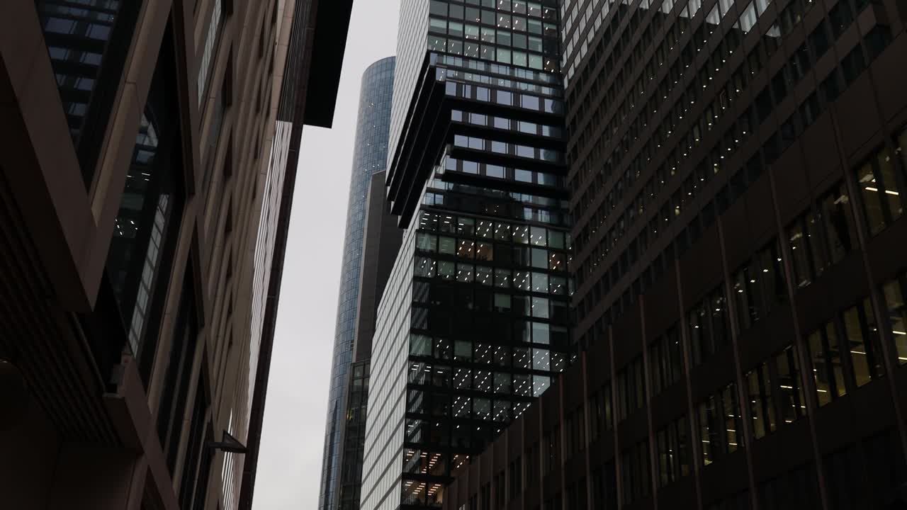 el horizonte de frankfurt am main en alemania en invierno 25 fps