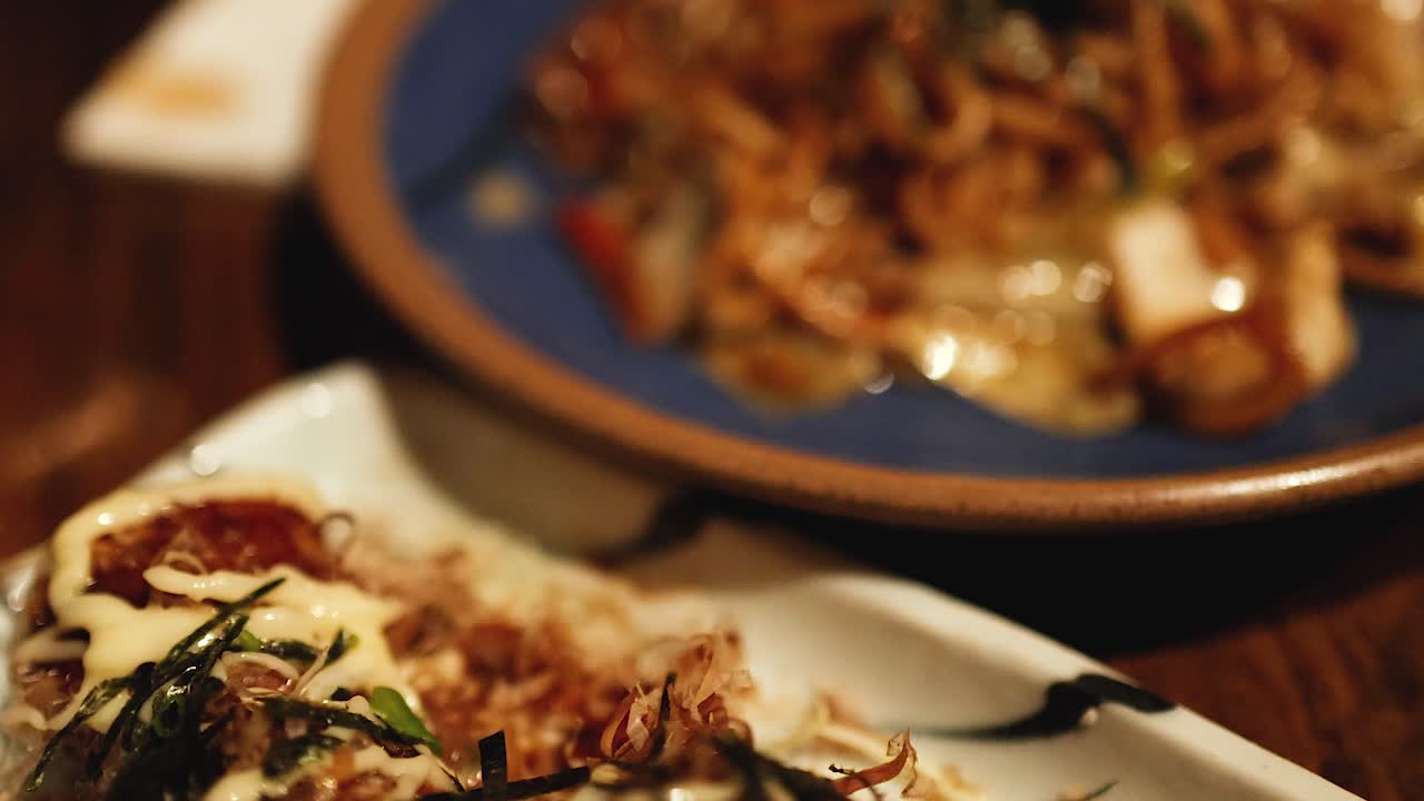 방 식당 에서 제공 되는 맛있는 야키소바