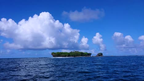 Siargao-is-composed-of-several-islands-facing-Pacific-Ocean,-south-of-the-Philippines