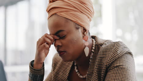 Business,-stress-and-black-woman-with-headache