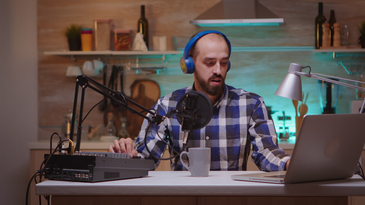 espectáculo en línea de influencers en el aire