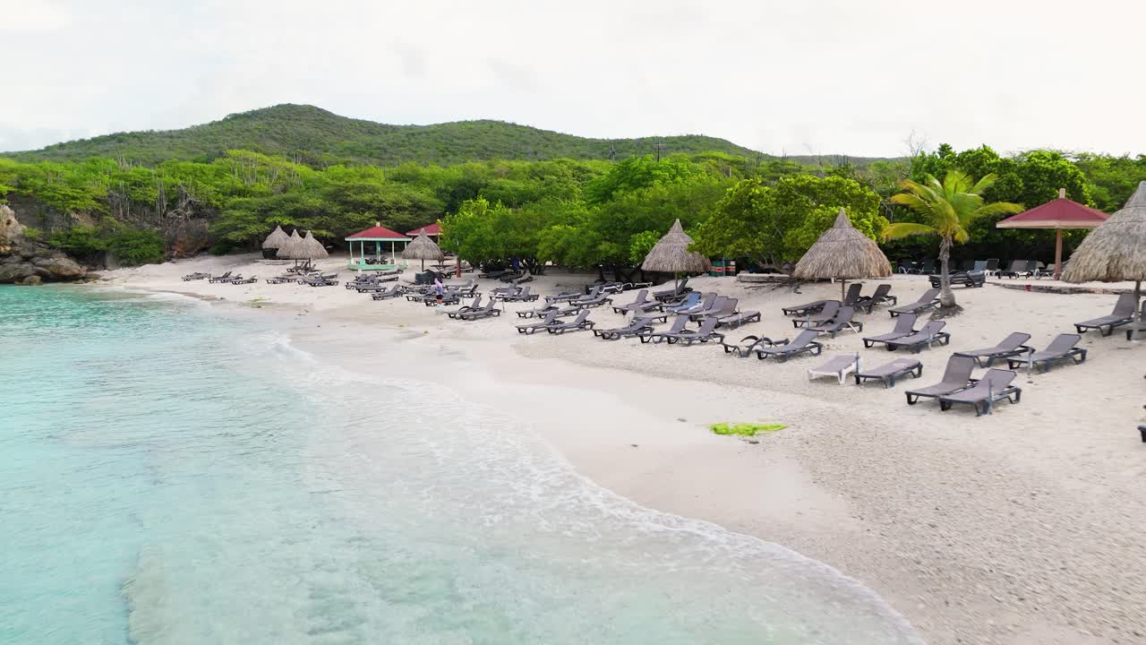 Aerial overview of Grote Knip in Curacao, featuring the turquoise Caribbean waters and pristine sandy coastline