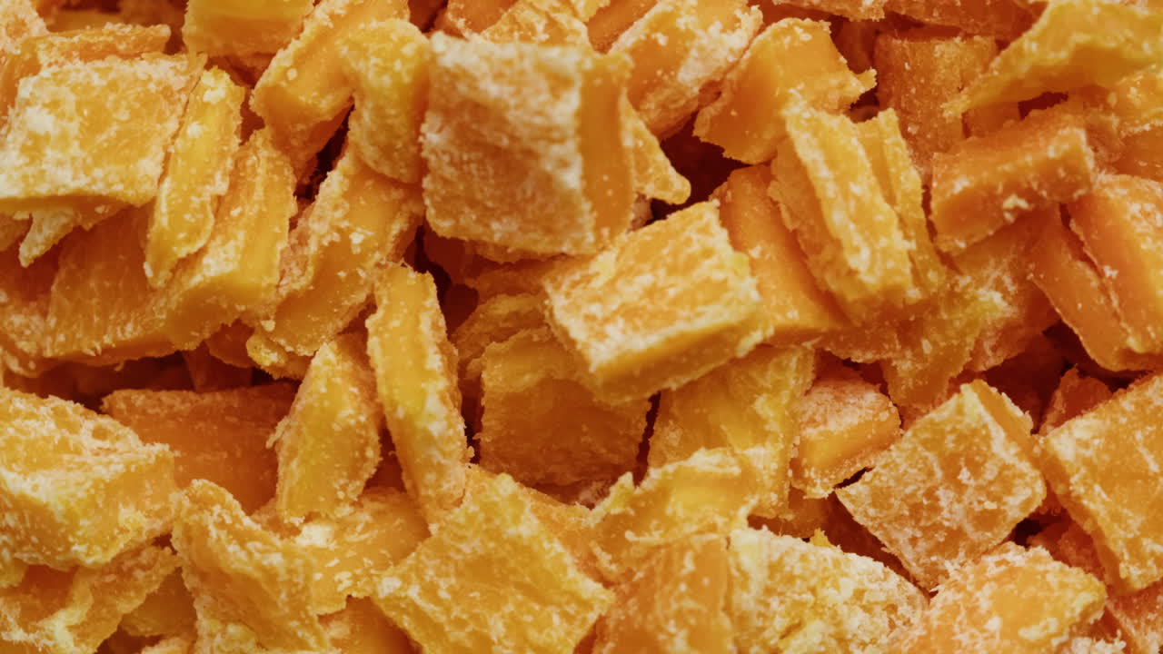 Dried Mango Cubes