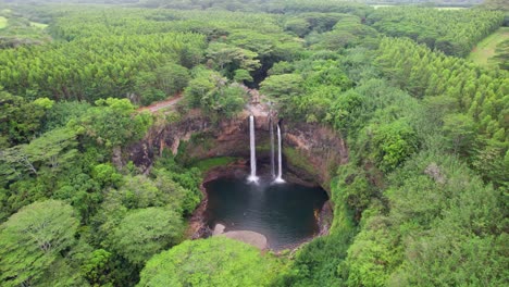 Kauai-Hawaii-Wailua-Falls-drone-footage