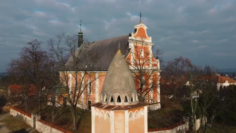 Flying-around-the-baroque-St