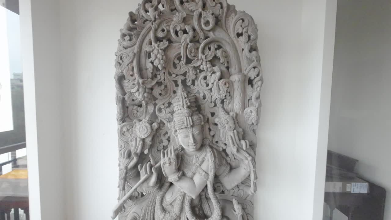 señor histórico indio krishna murti estatua en piedra dios musiam en chtrpati shivaji maharaj vastu sngrahlay en mumbai maharahstra