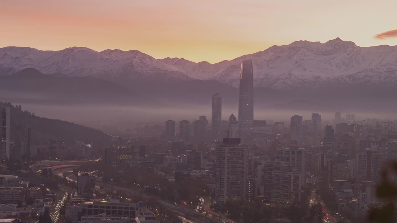 Santiago del Cile, crepuscolo, Providencia, time lapse