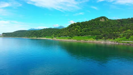 beautiful-coastline-of-shiretoko