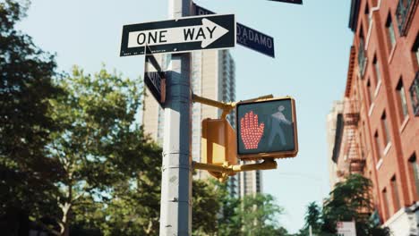 New-York-Signs.-One-Way