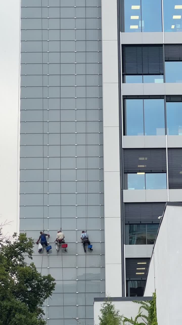 limpieza exterior del edificio