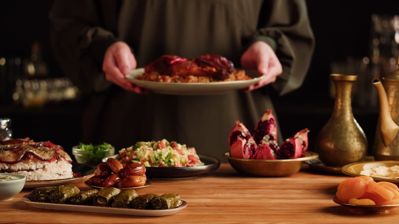 Serving a Traditional Middle Eastern/Arabic Meal