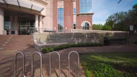 Establishing-shot-of-the-Harris-County-Civil-courthouse-building