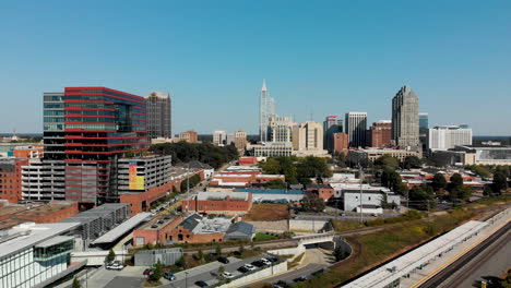 Rotating-drone-shot-of-downtown-Raleigh-North-Carolina