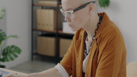 business woman working in the office
