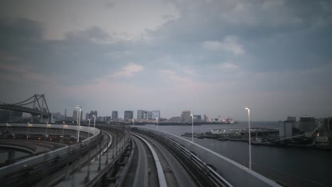 tokyo monorail 29