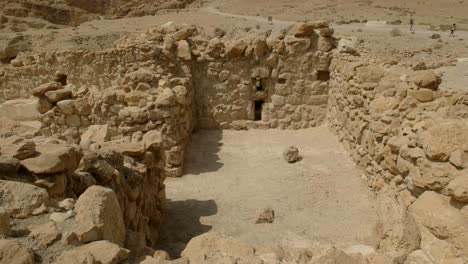 parte de las ruinas del edificio en qumran en israel