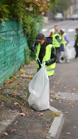 community street cleanup