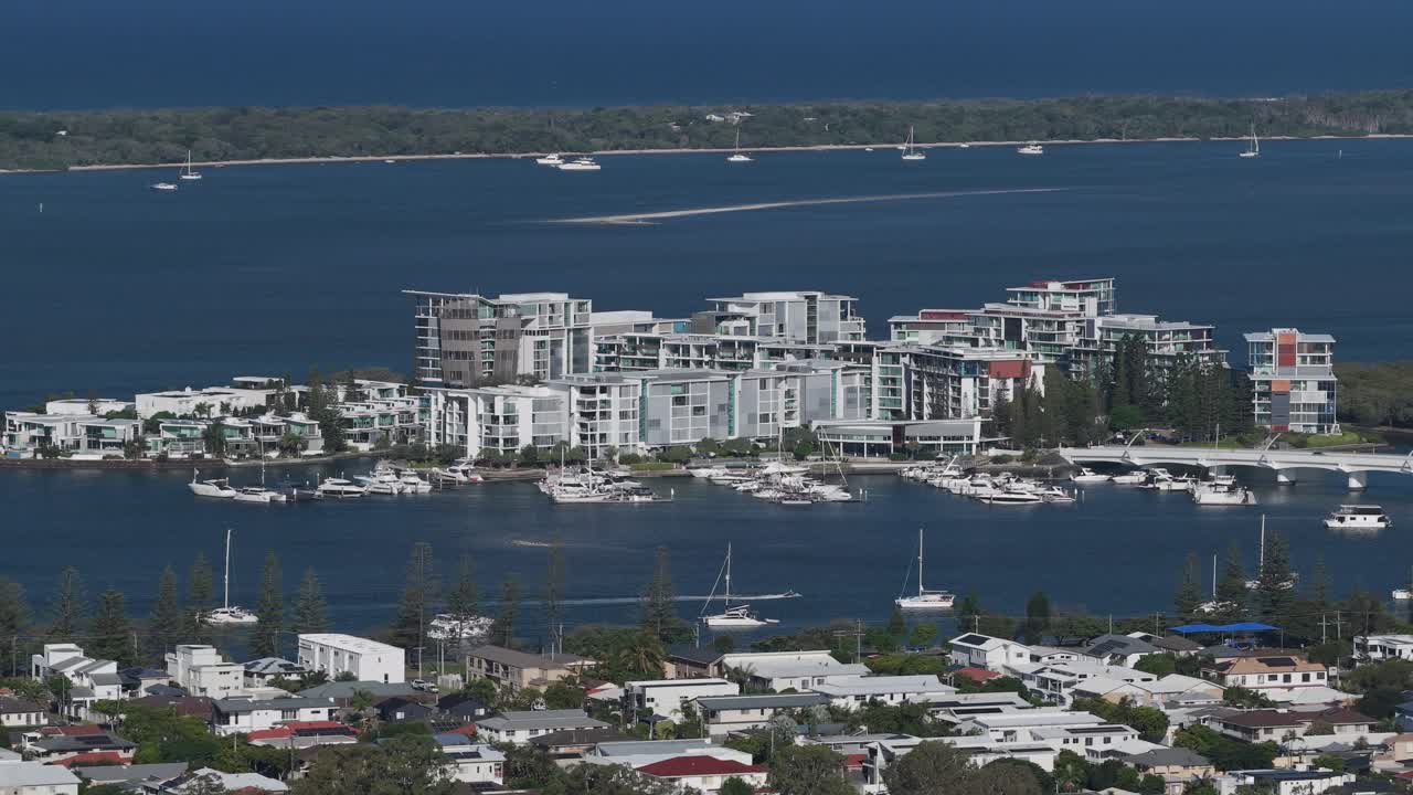 Ephraim Island päiväsaikaan Queenslandissa, Australiassa – Ilmakuva dronella.