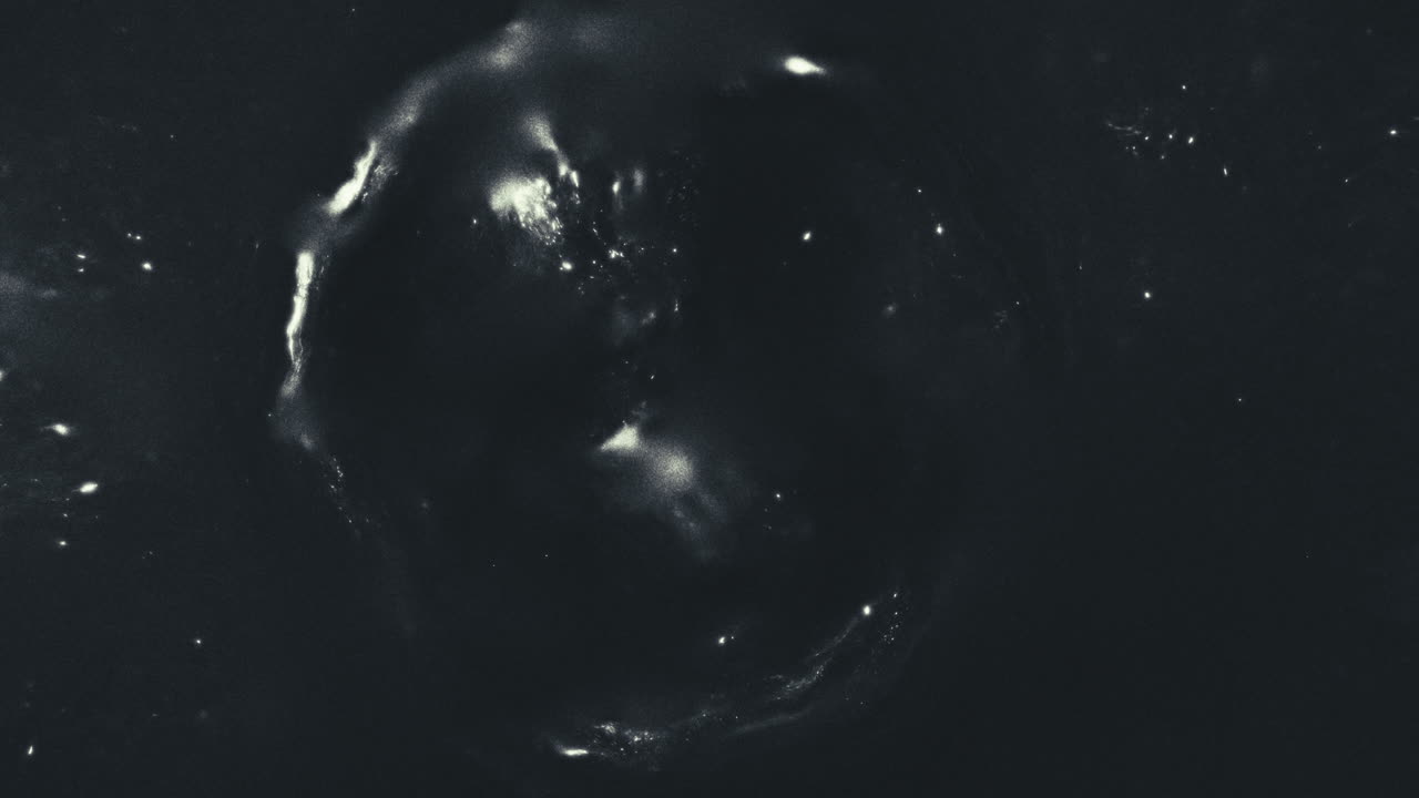 Vecchie riprese di uno strano esperimento scientifico - forma di vita aliena
