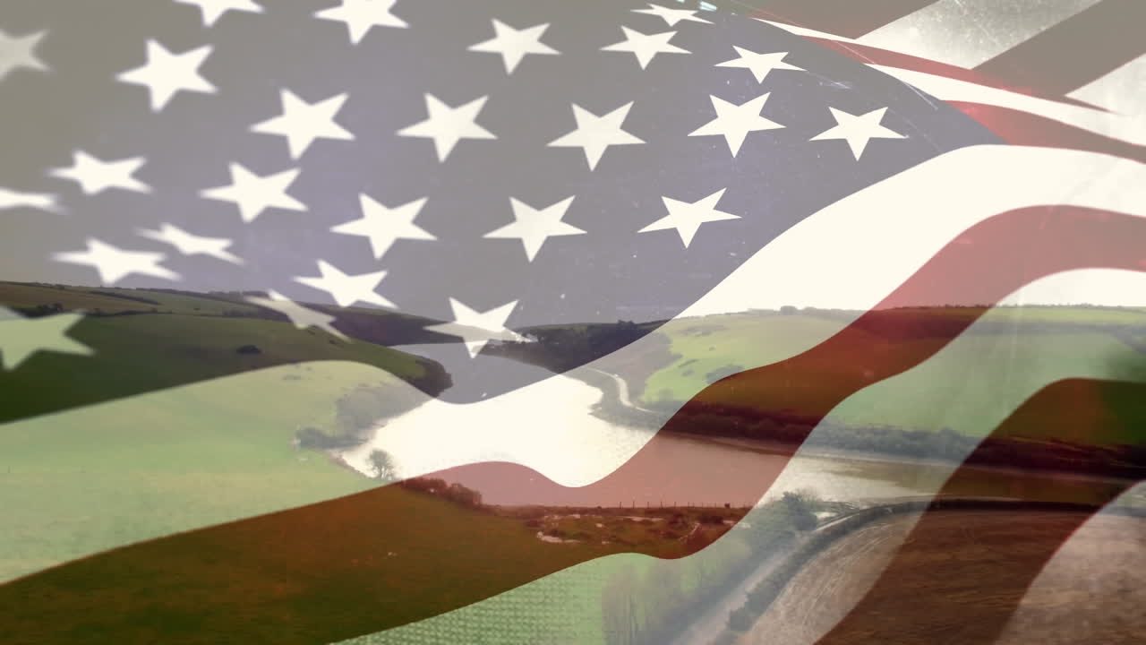 en un río en un campo de hierba