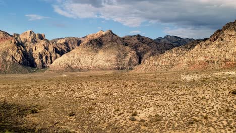 cañón de roca roja y un panorama en el mirador cerca de las vegas, nevada, ee.uu.