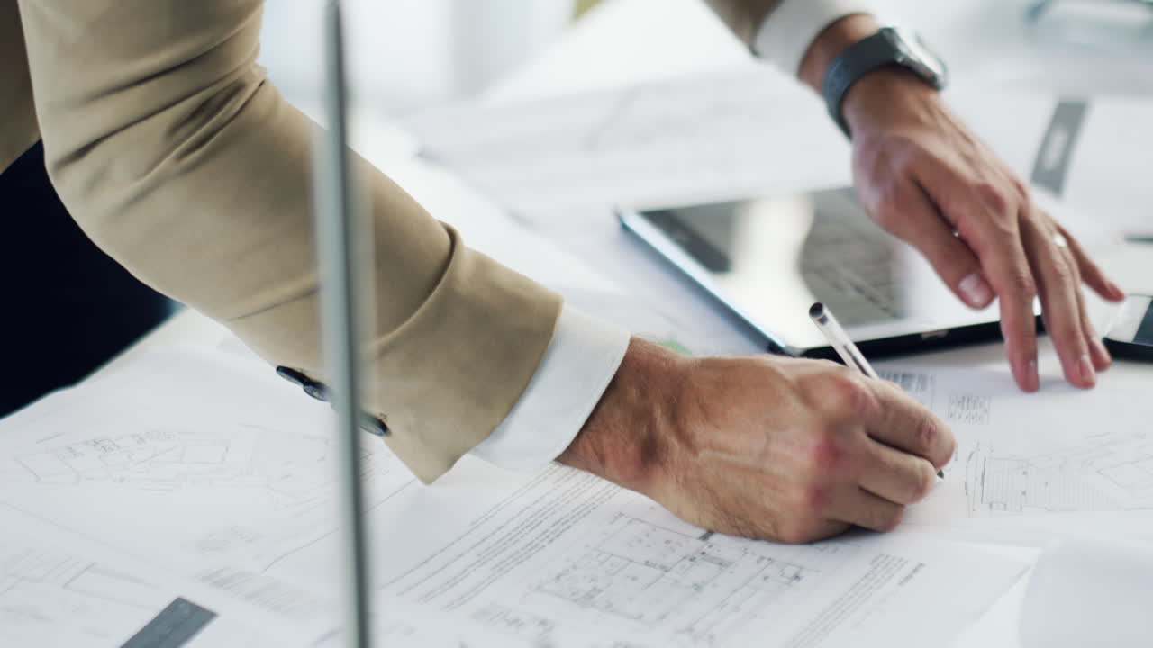 poniendo su mente creativa a trabajar