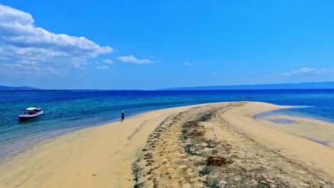 indonesia travel golden sandy beaches and blue skies of dangar ode island