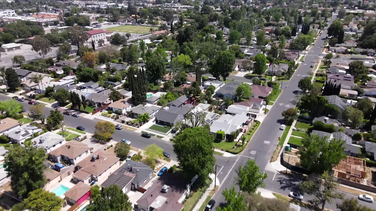 antena sobre sherman oaks, barrio de casas de van nuys