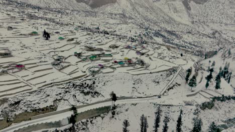 Snowy-landscape-of-Naltar-Valley-in-Gilgit,-Pakistan