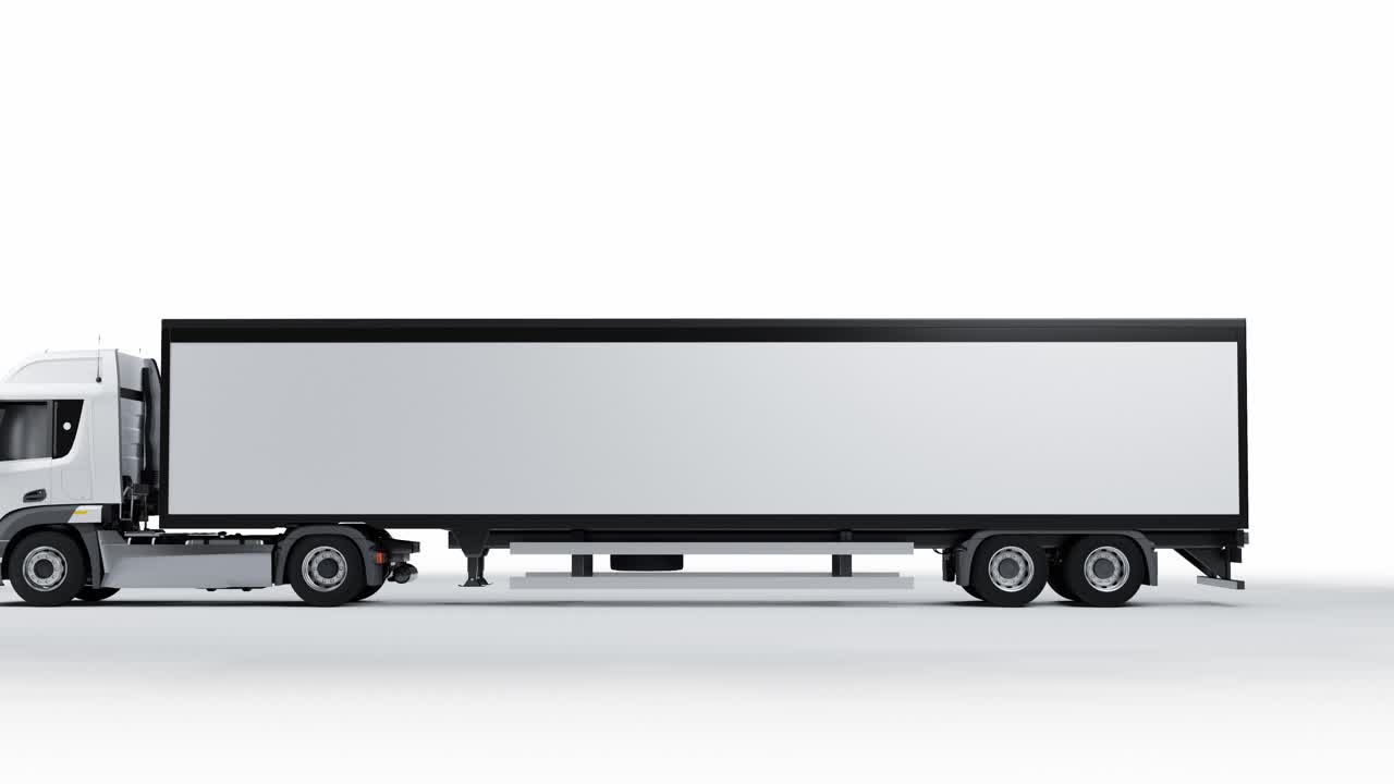 Autoarticolato bianco in movimento panoramico su sfondo bianco