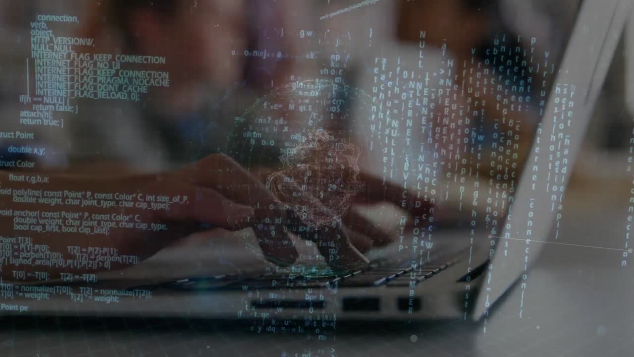 procesamiento de datos contra la persona que utiliza la computadora portátil