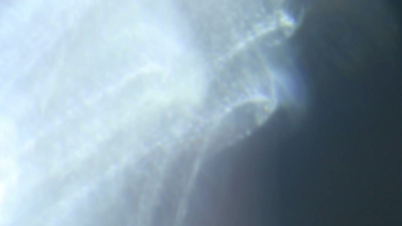 Transizioni astratte con fughe di luce e bagliori dell'obiettivo